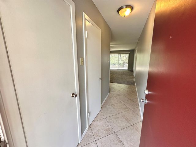 601 W 11th ST 215, Austin, TX 78701