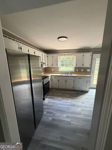 55 Valley Court, Covington, GA 30016