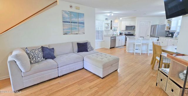 198 Pine Street, St. Simons Island, GA 31522