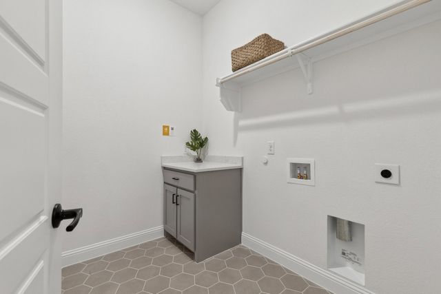 406 Heritage Hill Drive, Forney, TX 75126