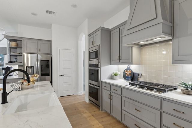 406 Heritage Hill Drive, Forney, TX 75126