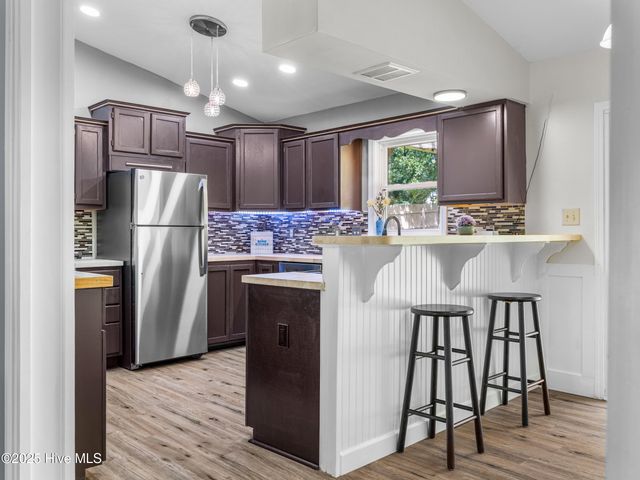 249 S Creek Drive, Jacksonville, NC 28540
