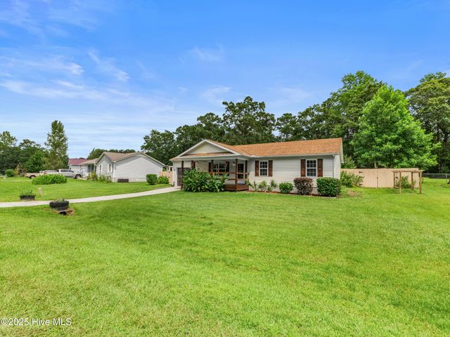 249 S Creek Drive, Jacksonville, NC 28540