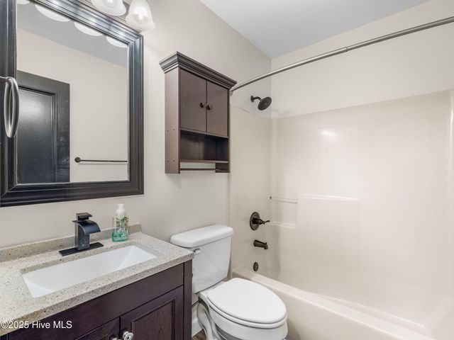 249 S Creek Drive, Jacksonville, NC 28540