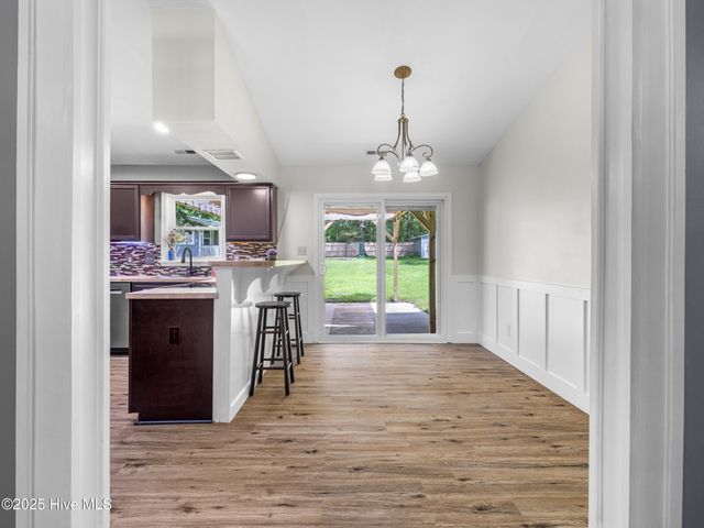 249 S Creek Drive, Jacksonville, NC 28540