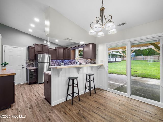 249 S Creek Drive, Jacksonville, NC 28540