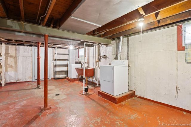 11462 S. Troy Avenue, Merrionette Park, IL 60803
