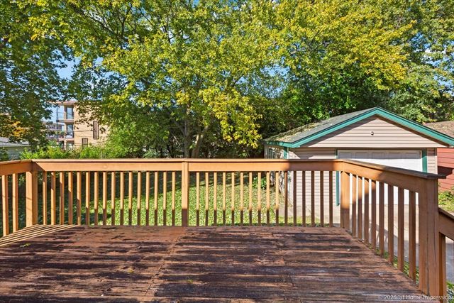 11462 S. Troy Avenue, Merrionette Park, IL 60803