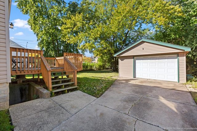 11462 S. Troy Avenue, Merrionette Park, IL 60803