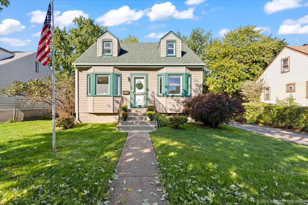 11462 S. Troy Avenue, Merrionette Park, IL 60803