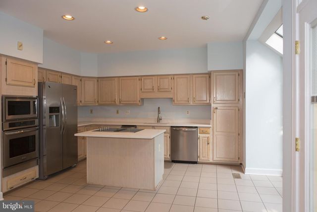 7828 ORACLE PL, Potomac, MD 20854