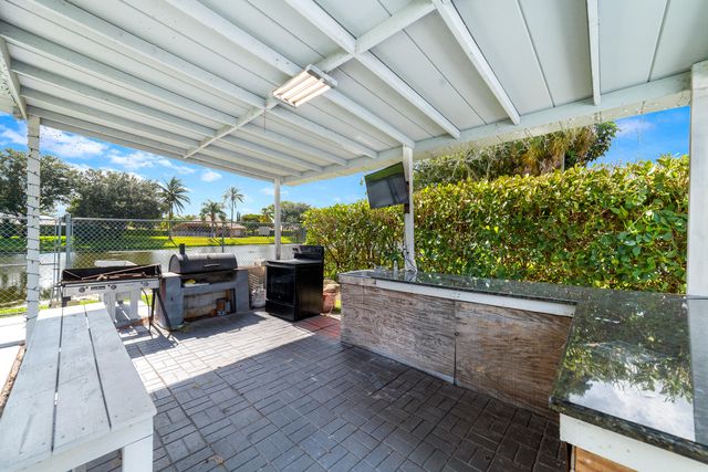 735 Hibiscus Drive, Royal Palm Beach, FL 33411