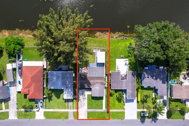 735 Hibiscus Drive, Royal Palm Beach, FL 33411