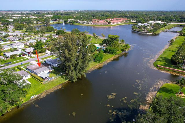735 Hibiscus Drive, Royal Palm Beach, FL 33411