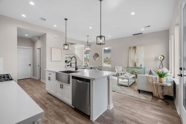 5917 Wheatley Hollow Lane, Houston, TX 77091