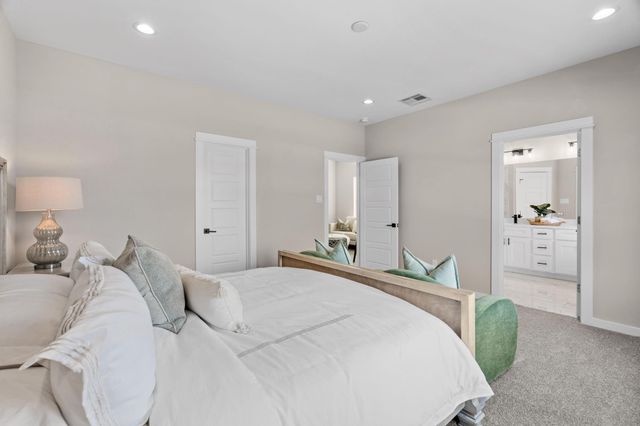 5917 Wheatley Hollow Lane, Houston, TX 77091