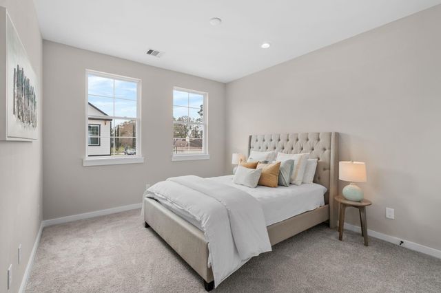 5917 Wheatley Hollow Lane, Houston, TX 77091