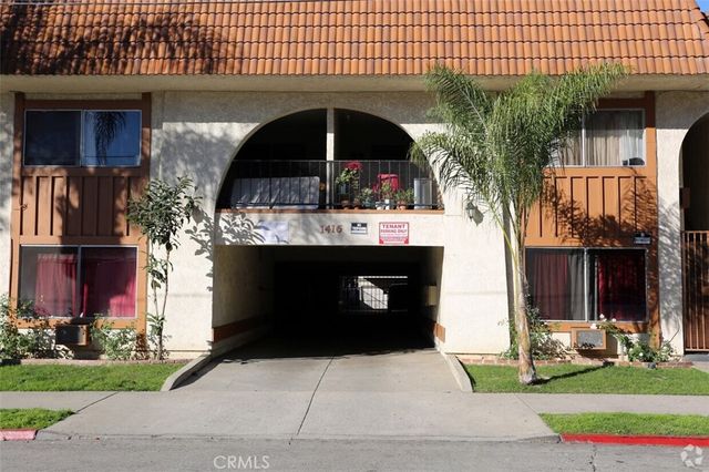 1416 N Spurgeon Street, Santa Ana, CA 92701
