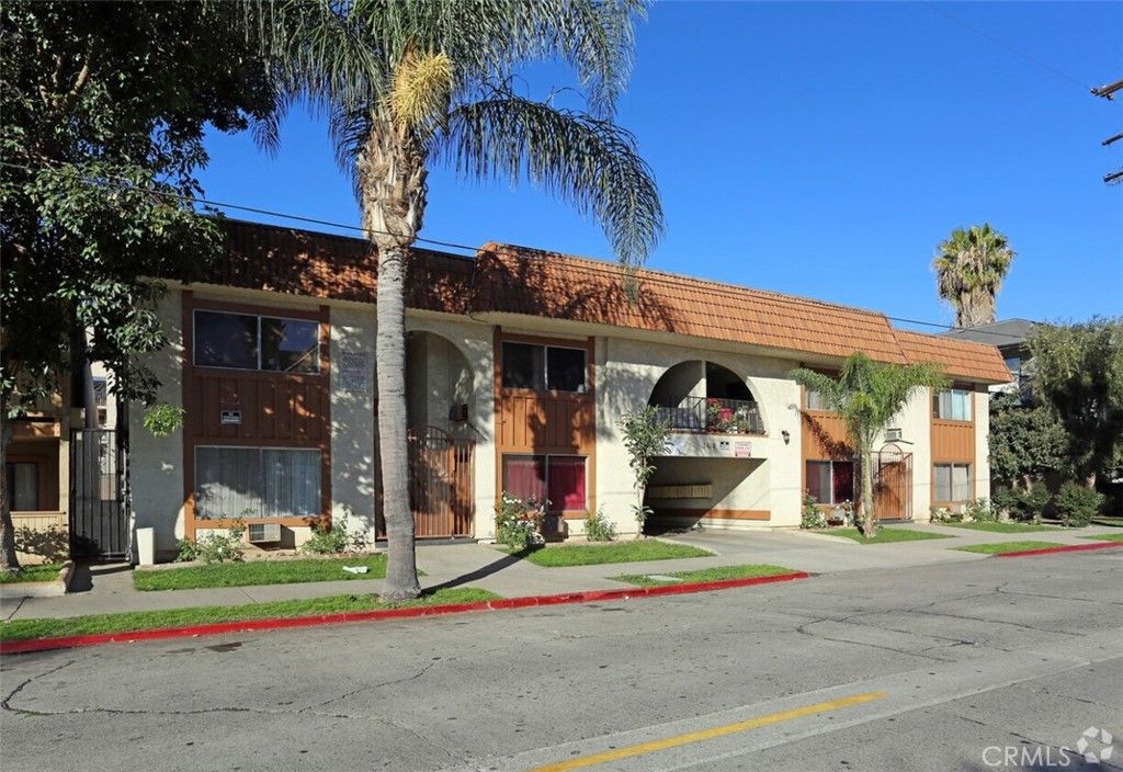 1416 N Spurgeon Street, Santa Ana, CA 92701