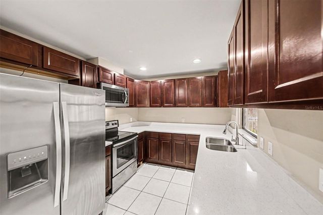 612 HEATHER BRITE CIRCLE, Apopka, FL 32712