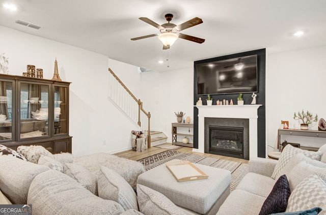 7245 Eton Lane, Locust Grove, GA 30248