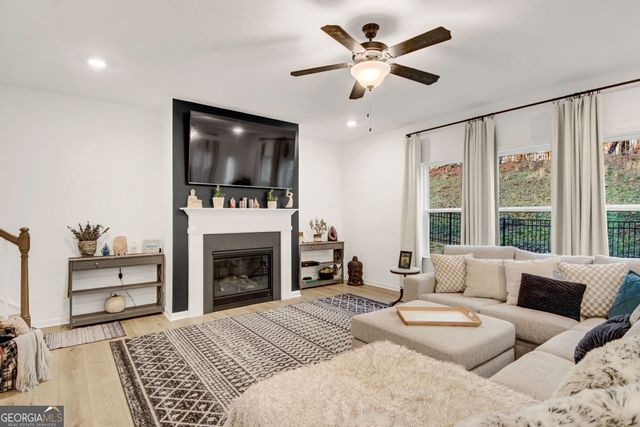 7245 Eton Lane, Locust Grove, GA 30248