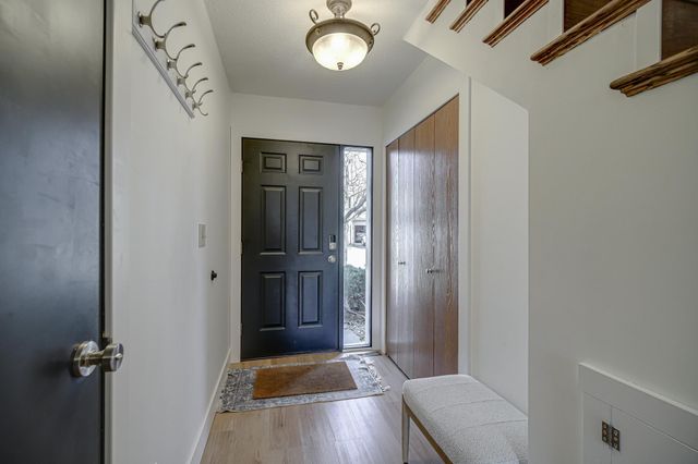 5478 Sanibel Drive, Minnetonka, MN 55343