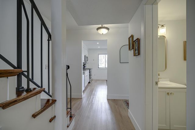 5478 Sanibel Drive, Minnetonka, MN 55343