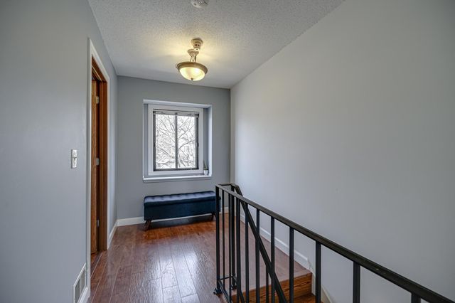 5478 Sanibel Drive, Minnetonka, MN 55343