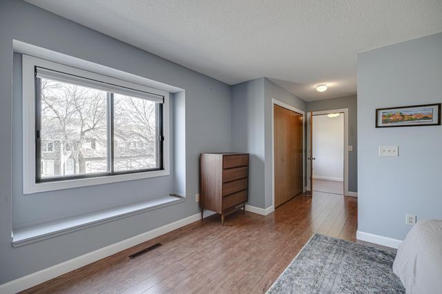 5478 Sanibel Drive, Minnetonka, MN 55343