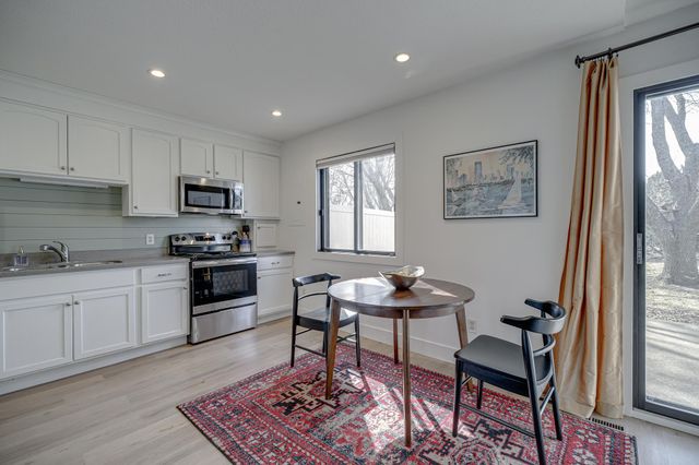 5478 Sanibel Drive, Minnetonka, MN 55343