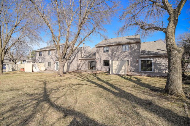 5478 Sanibel Drive, Minnetonka, MN 55343