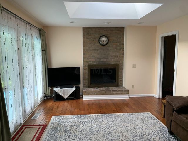 300 Heather Lane, Powell, OH 43065