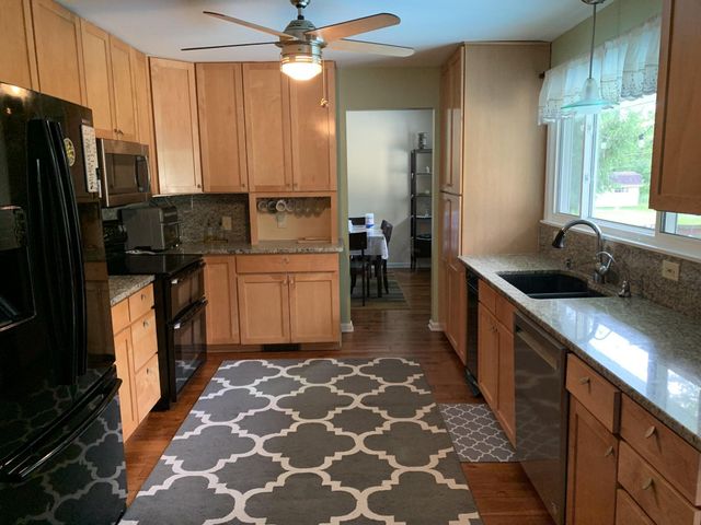 300 Heather Lane, Powell, OH 43065