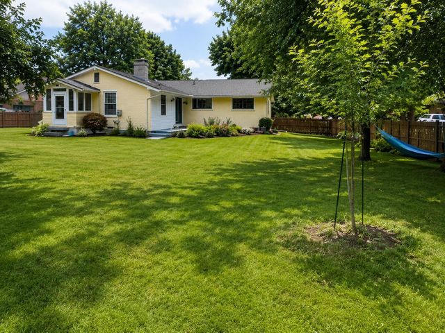 300 Heather Lane, Powell, OH 43065
