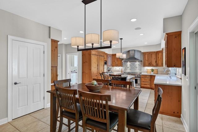817 Hidden Cave Road, Madison, WI 53717