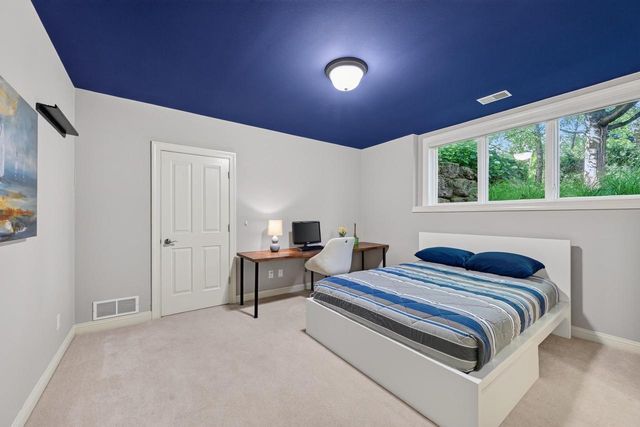 817 Hidden Cave Road, Madison, WI 53717