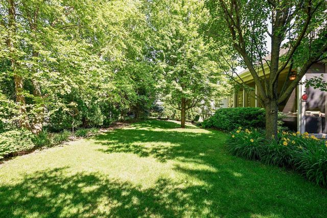 817 Hidden Cave Road, Madison, WI 53717