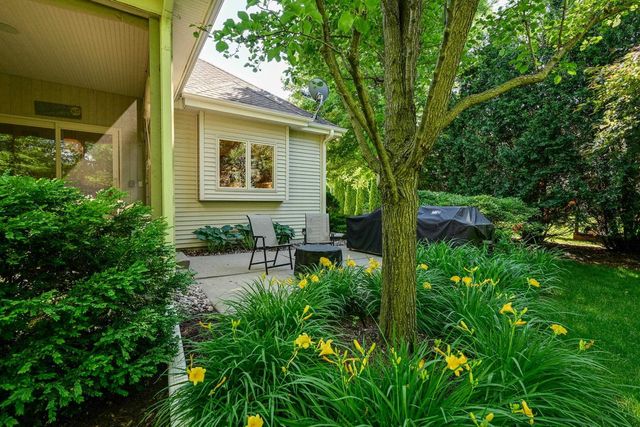 817 Hidden Cave Road, Madison, WI 53717
