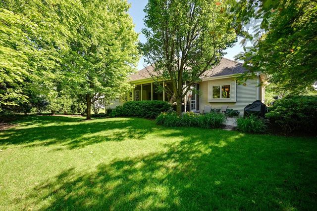 817 Hidden Cave Road, Madison, WI 53717