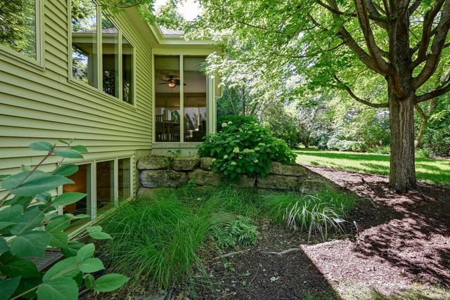 817 Hidden Cave Road, Madison, WI 53717