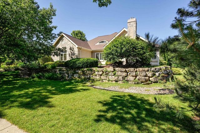 817 Hidden Cave Road, Madison, WI 53717