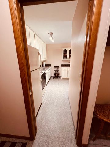 4010 15th Avenue S 12D, Minneapolis, MN 55407