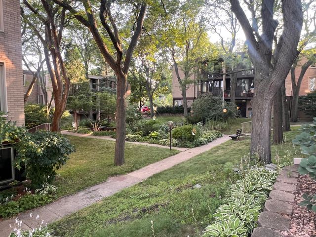 4010 15th Avenue S 12D, Minneapolis, MN 55407