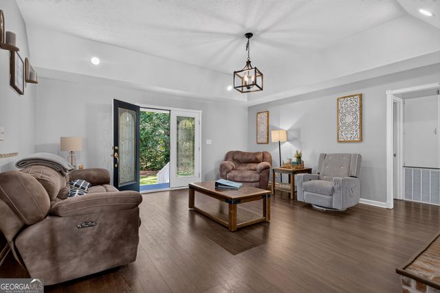 291 Wright Road, Pine Mountain, GA 31822