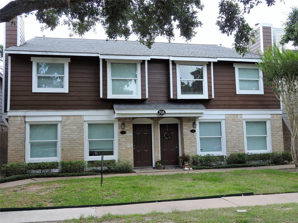 708 Memorial Mews Street C, Houston, TX 77079