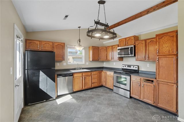 931 E Branch Court, Trenton, OH 45067