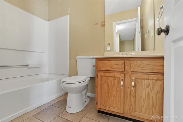 931 E Branch Court, Trenton, OH 45067