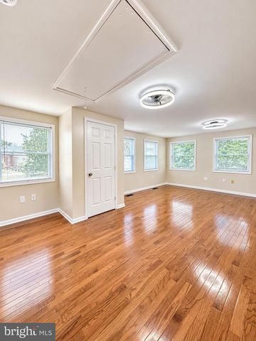 7 S INGRAM ST, Alexandria, VA 22304