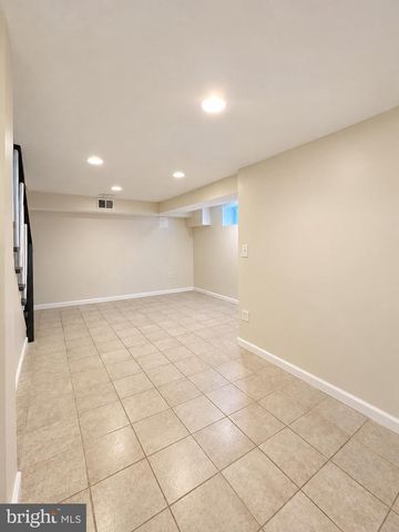7 S INGRAM ST, Alexandria, VA 22304